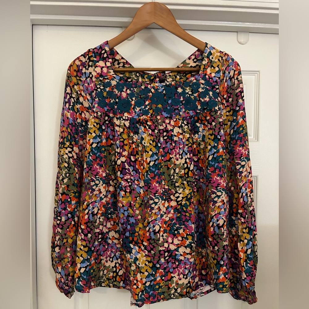 Savanna Jane‎ embroidered floral top MEDIUM NWT
